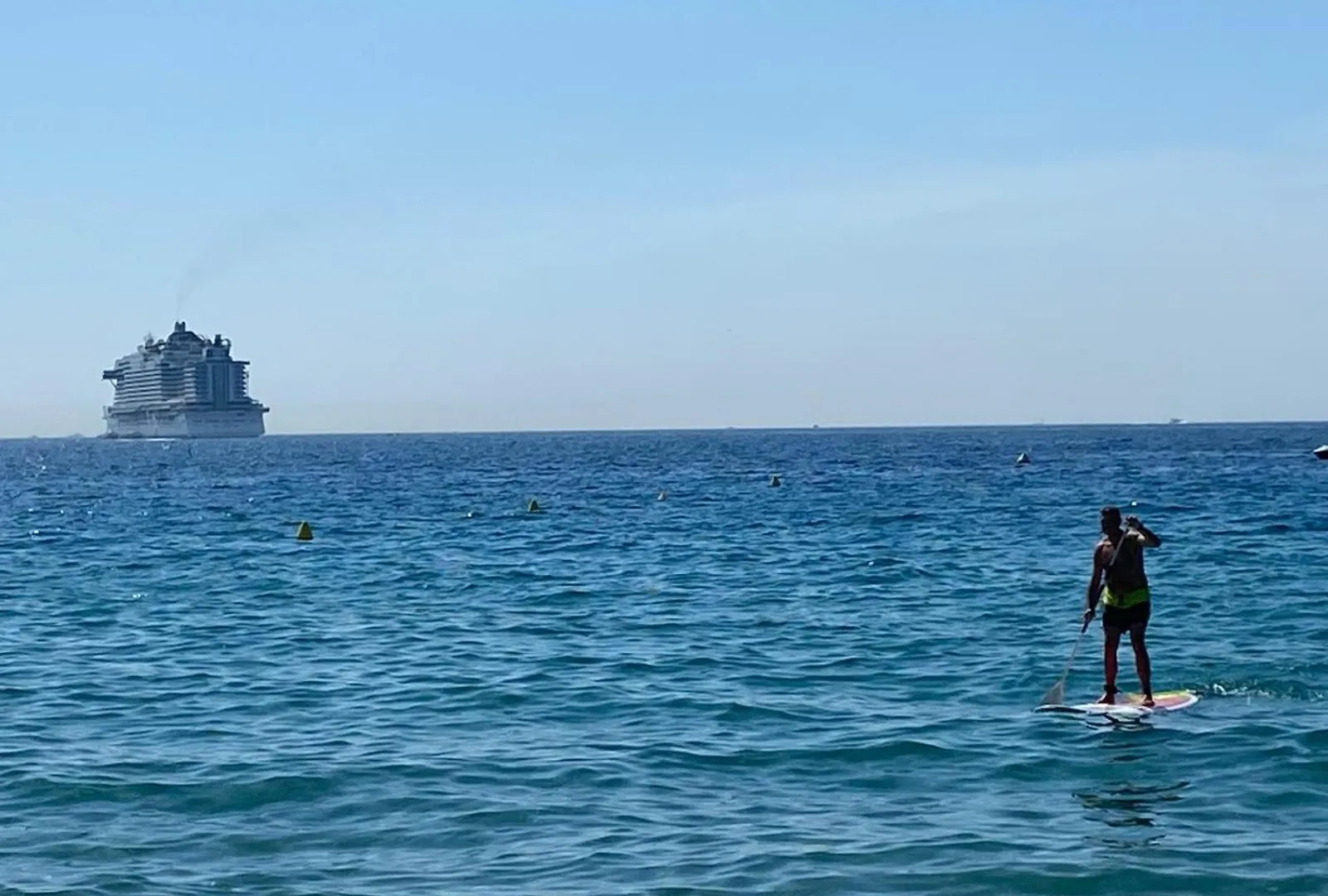 Cannes Sea View Room, Balcony & Private Bathroom, Beach Alloggio in famiglia